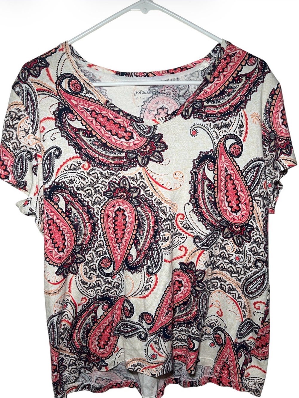 Croft & Barrow Pink Paisley V-Neck Short Sleeve Women’s Top Classic Tee Large
